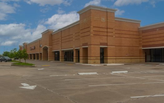 Woodbridge Shopping Center